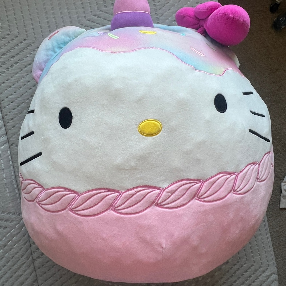 Costco Hello Kitty Unicorn Plush Toy Stuffed Animal